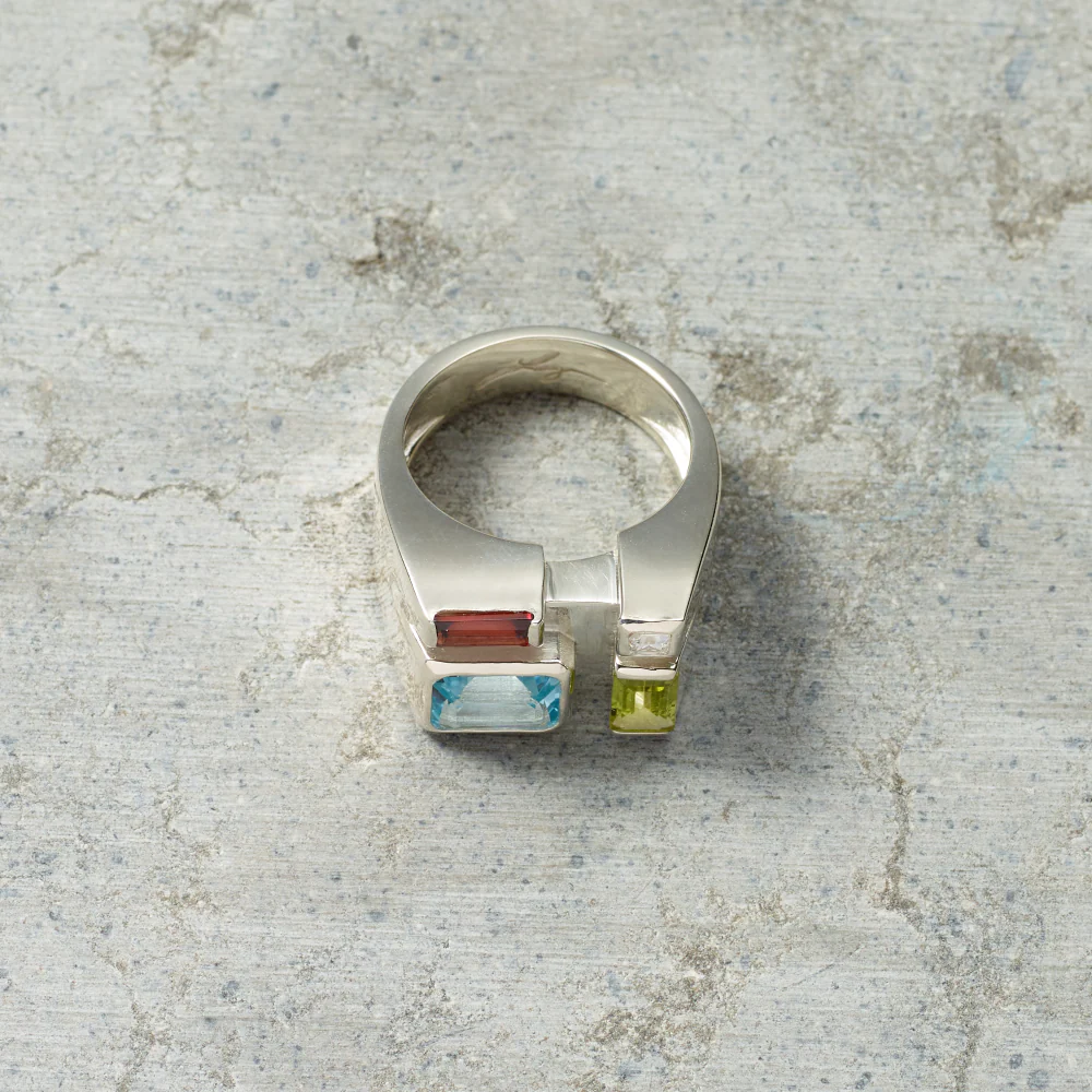 Rainbow Baguette Ring - Image 2